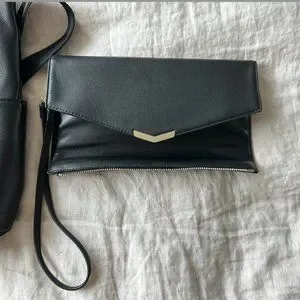 Tara & Co Tracy Bag - Convertible Leather Backpack/Purse Tara & Co | Bags | Tara Co Tracy Bag Convertible Leather  main image 4